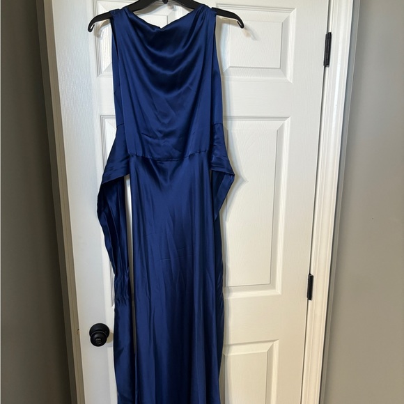 Amanda Uprichard Rosemary Silk Maxi in Emerson - Picture 3 of 5